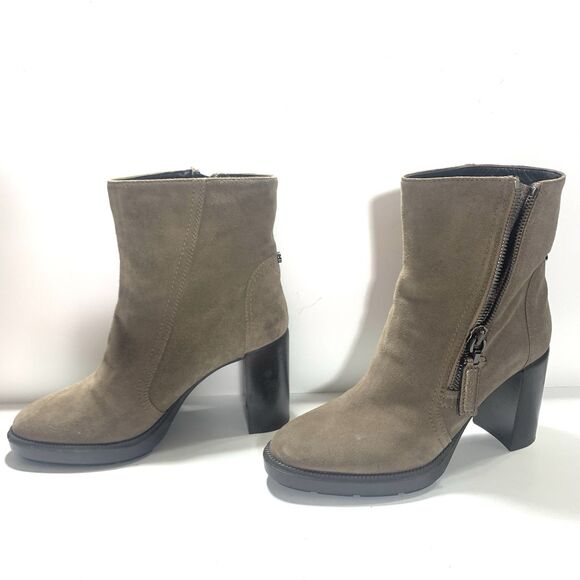 Aquatalia Ilenia Gray Suede Ankle Boots Size 10 Women’s MSRP $495 - Picture 13 of 16